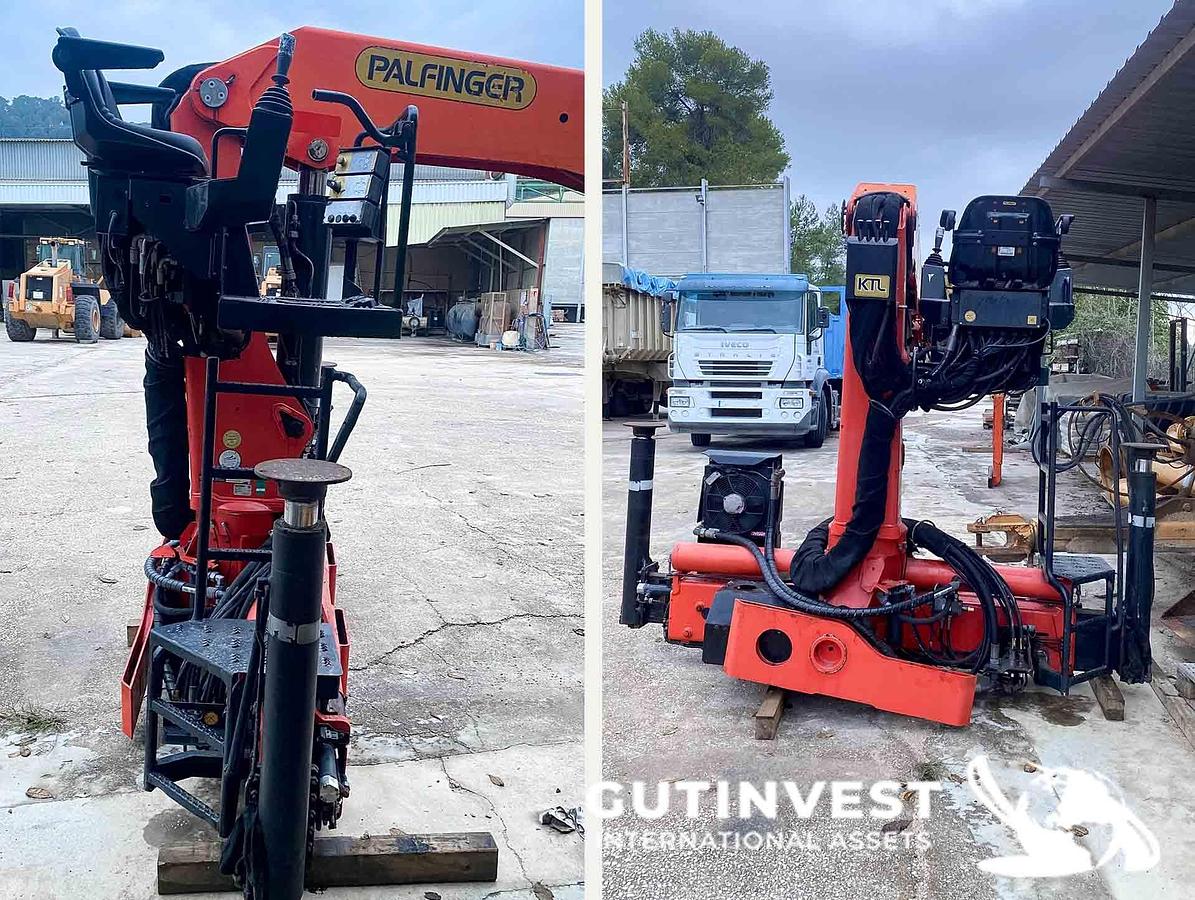 Used 1 - Jib crane for truck
