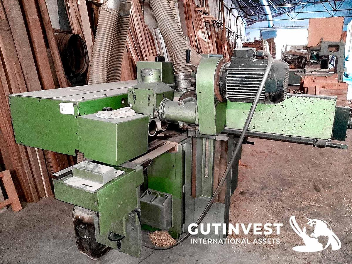 Used 4 - 5-axis moulder machine