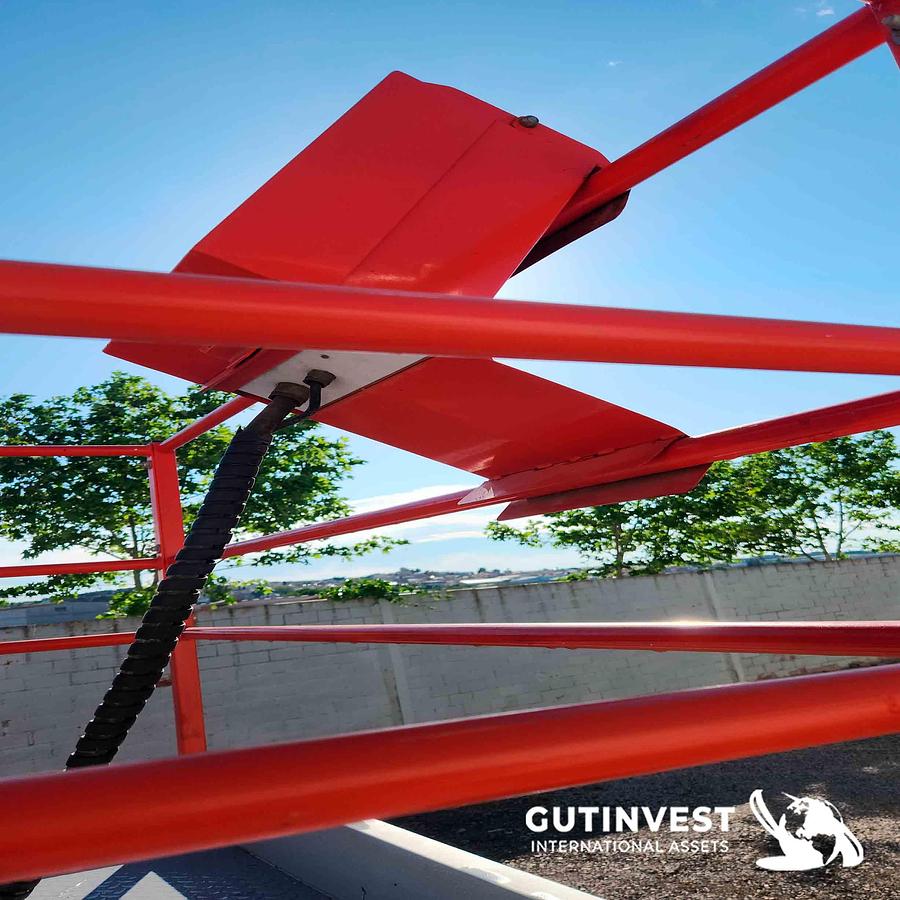 Used 2 - Scissor lift platform - 10 meters