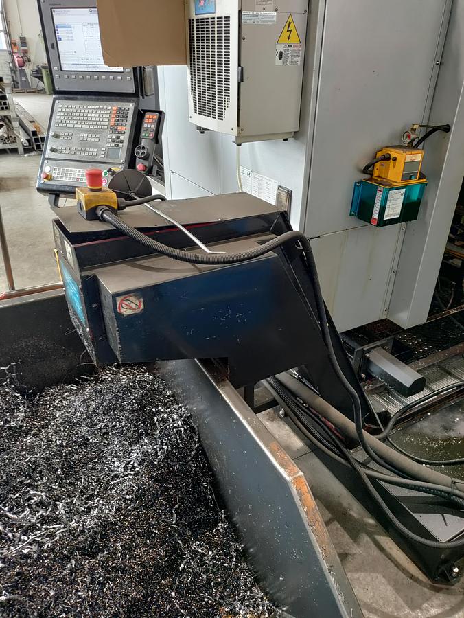 Used 1 - 4-axis CNC horizontal machining center
