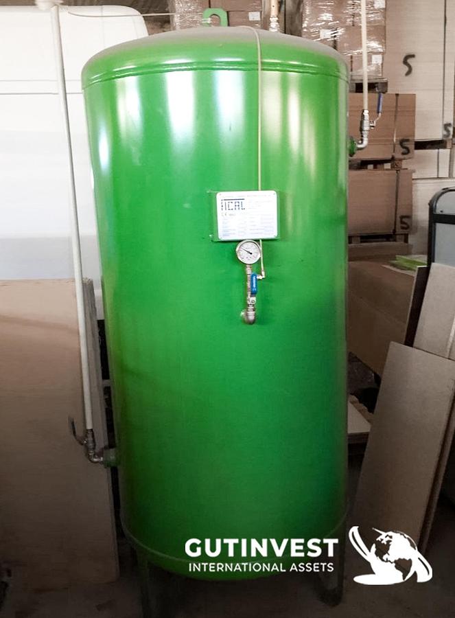 Used Nitrogen generator with tank