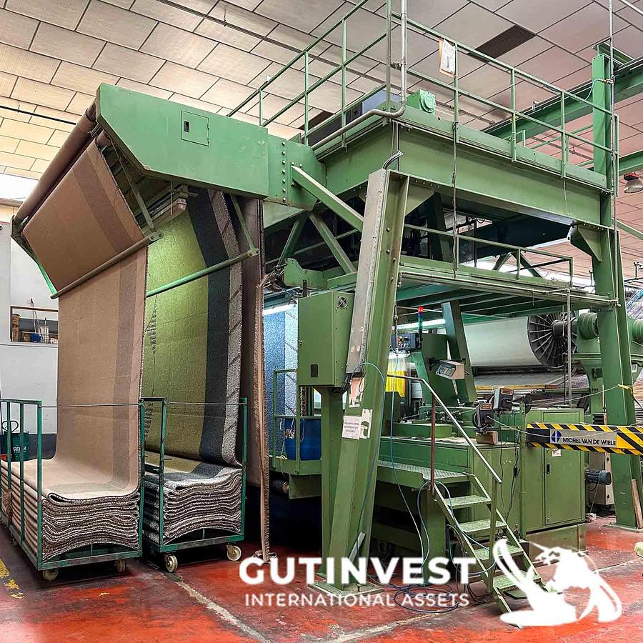 Used Carpet weaving machine
