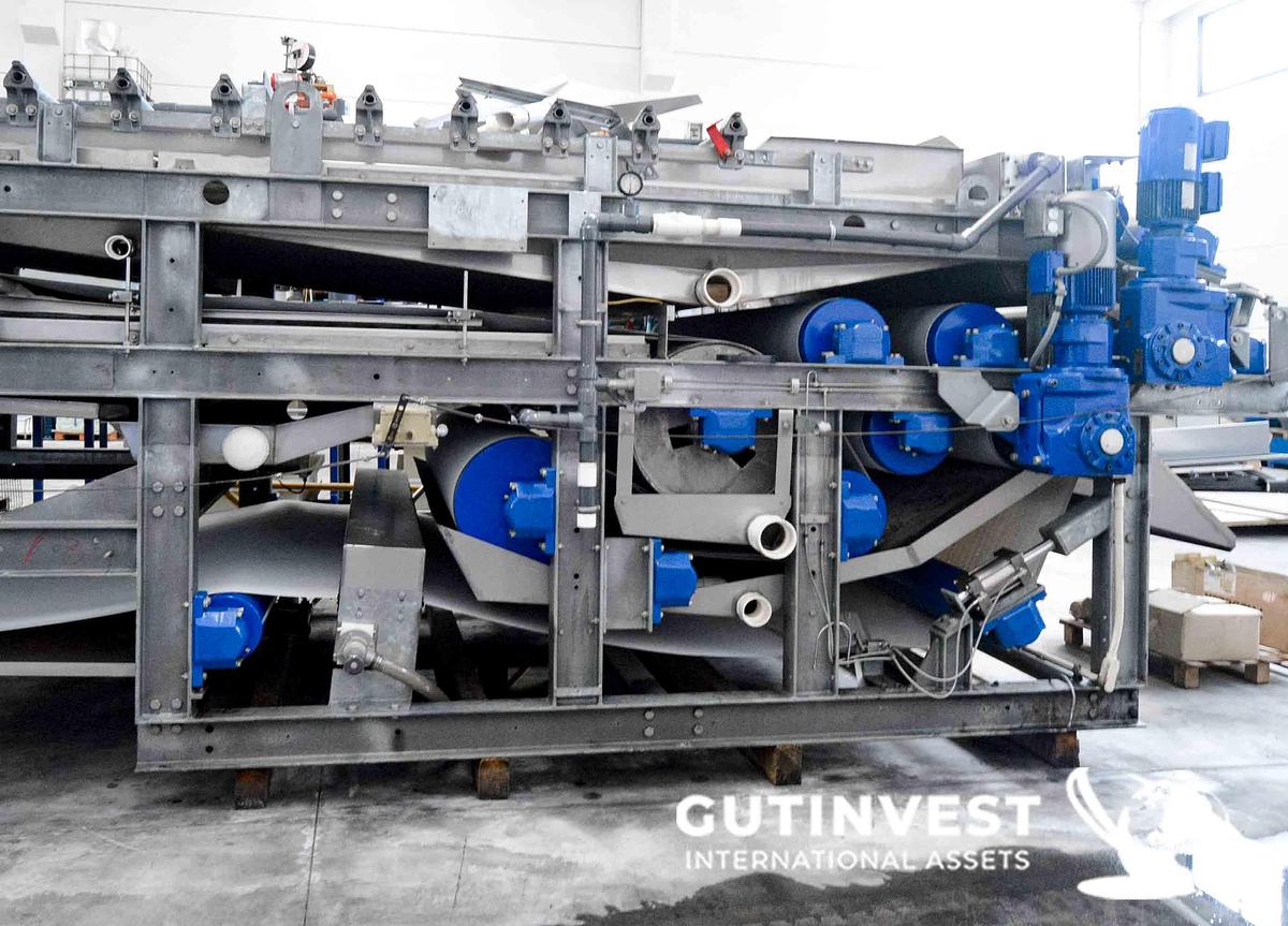Used 2 - Band filter press