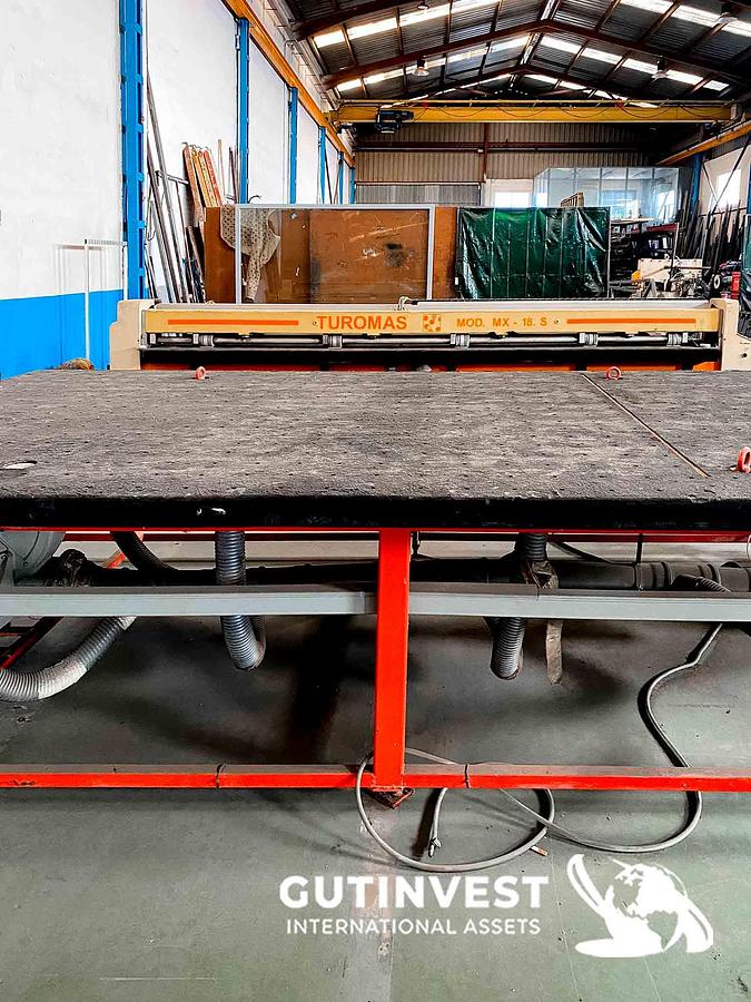 Usado 3 - Mesa de corte para vidrio laminado