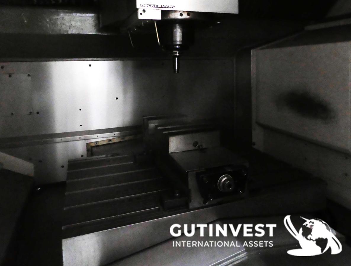 Usado Centro de Mecanizado Vertical CNC