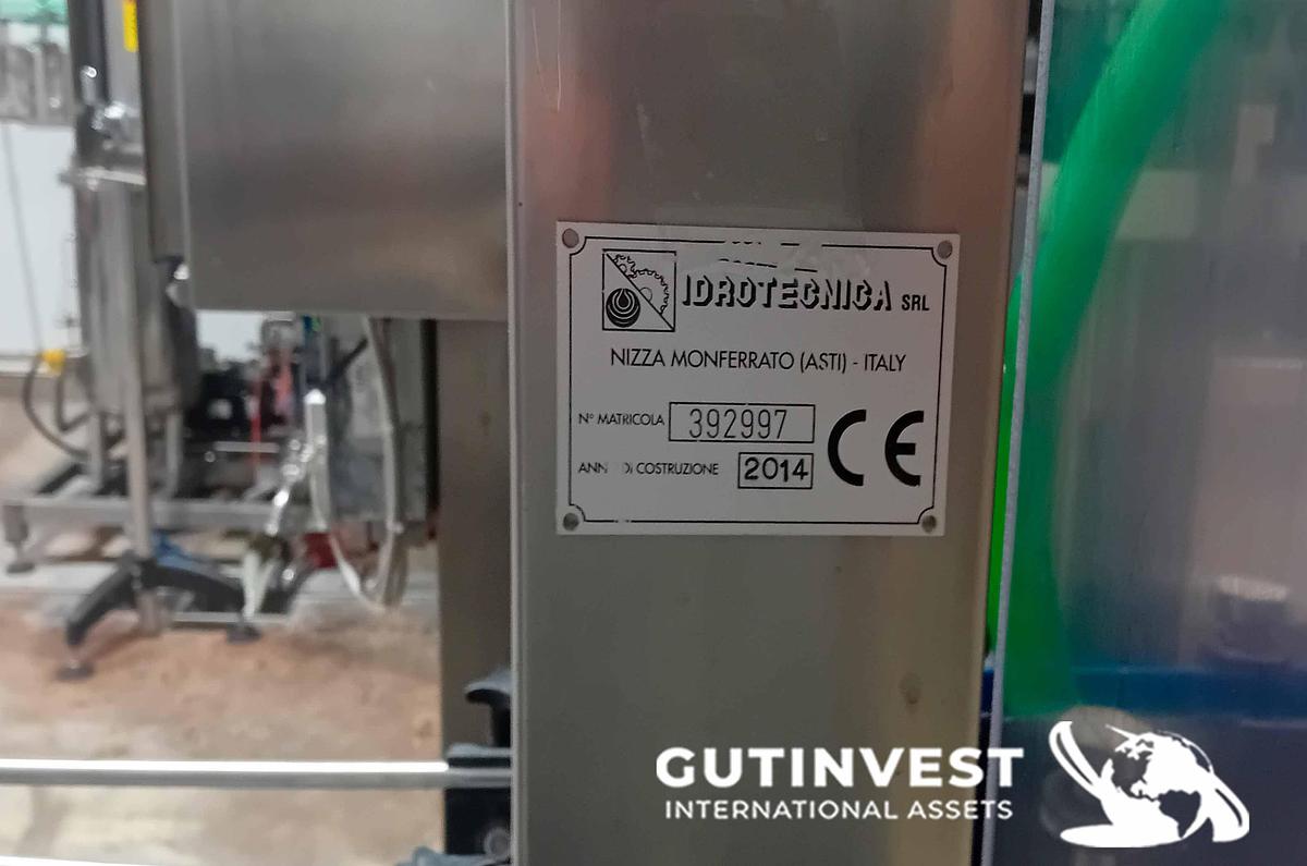 Used Monoblock filler - capper machine