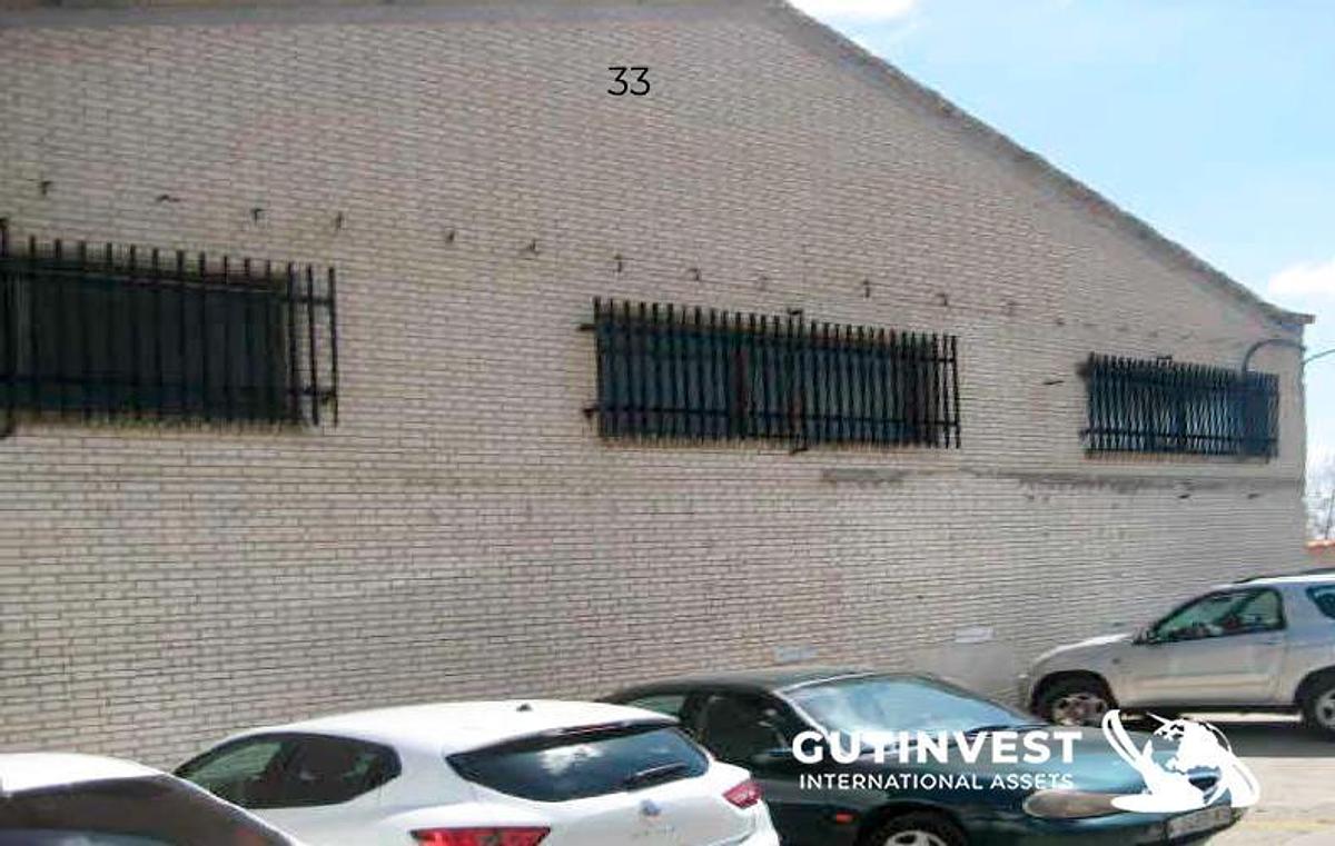 Usado 1 - (x2) Naves industriales en rentabilidad