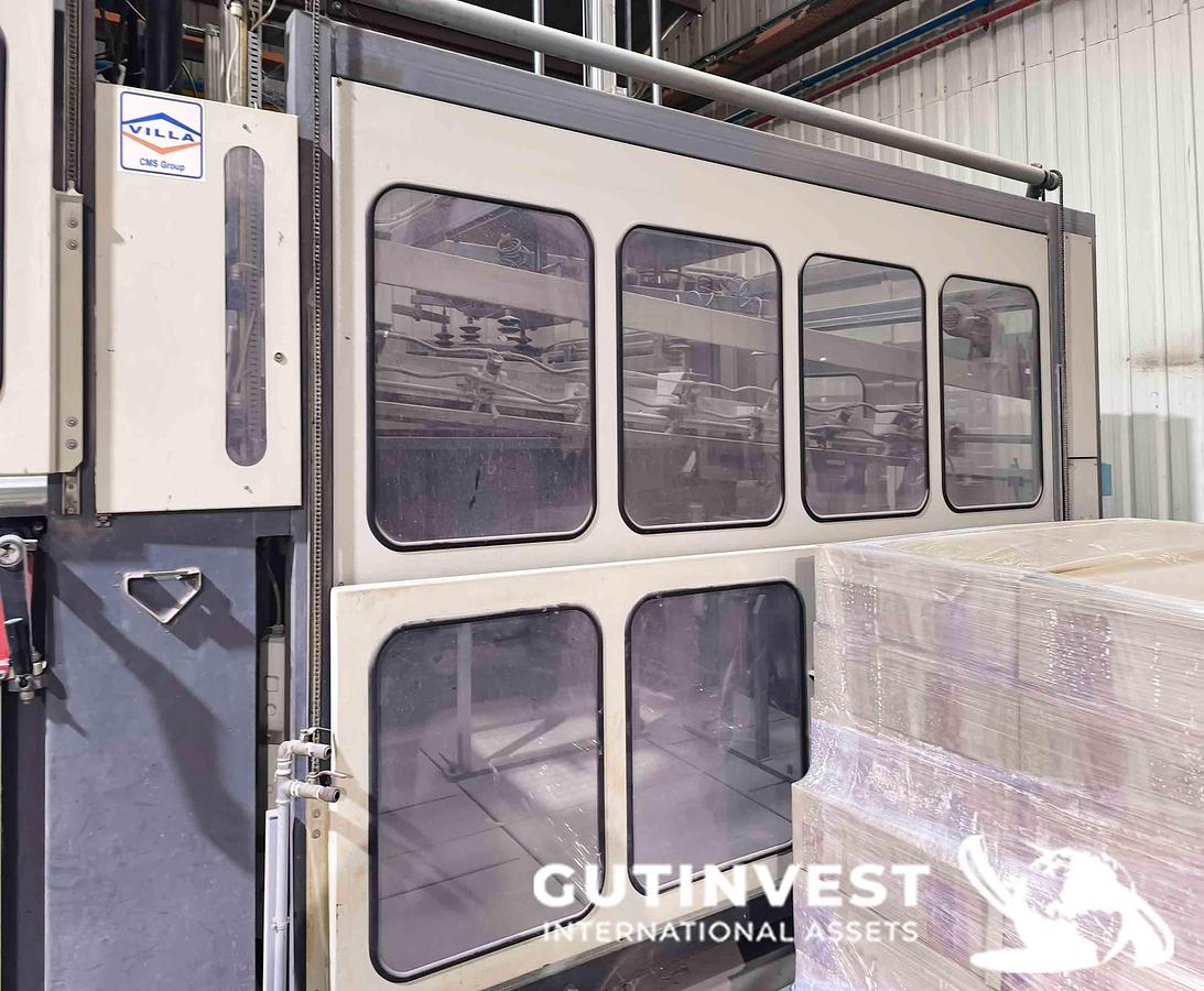 Used Vacuum Thermoforming Machine