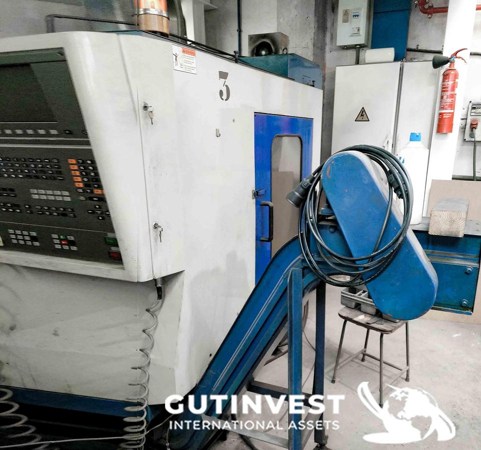 Usado Centro de mecanizado cnc