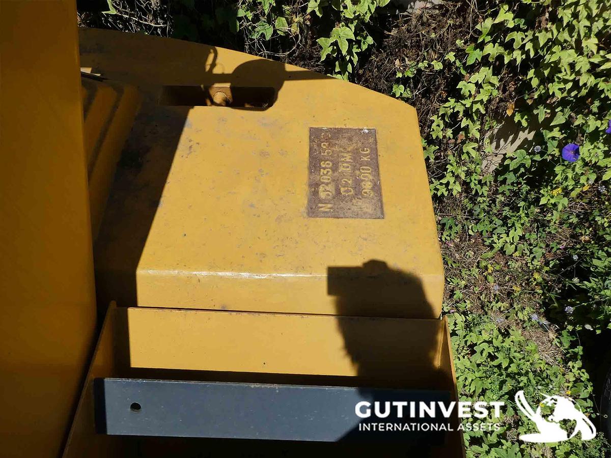 Used 1 - Reach Stacker - 40 Tn