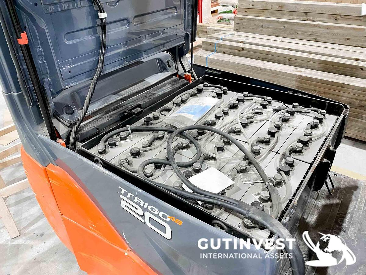 Used 3 - Electric forklift - 2Tn