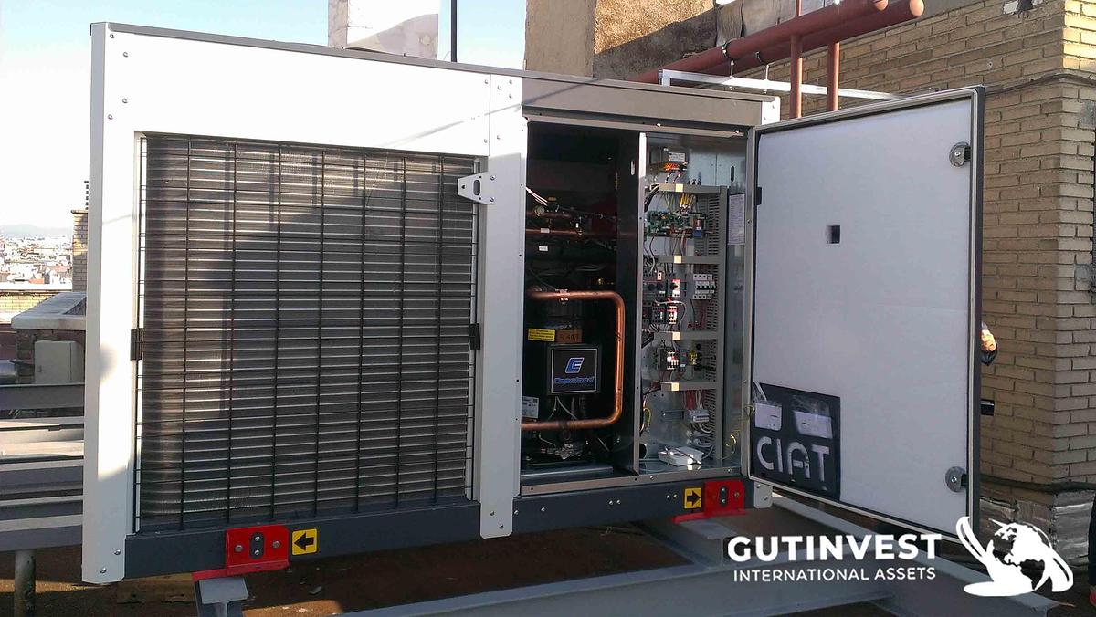 Used 2 - Heat pump