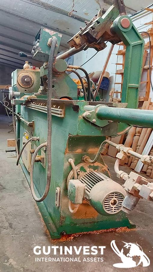 Used 1 - Lathe for woodworking
