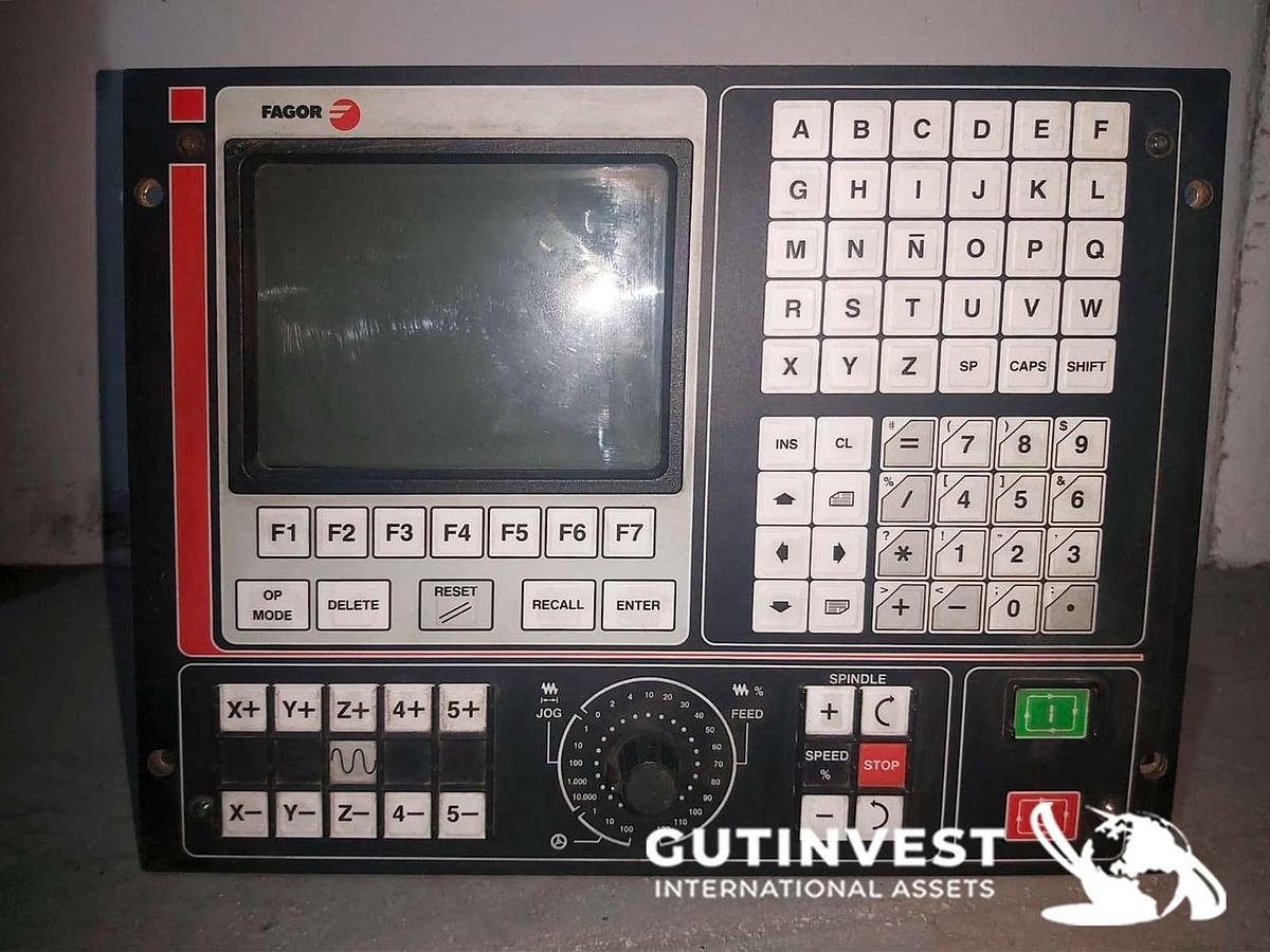 Usado 30 - Control numérico fagor