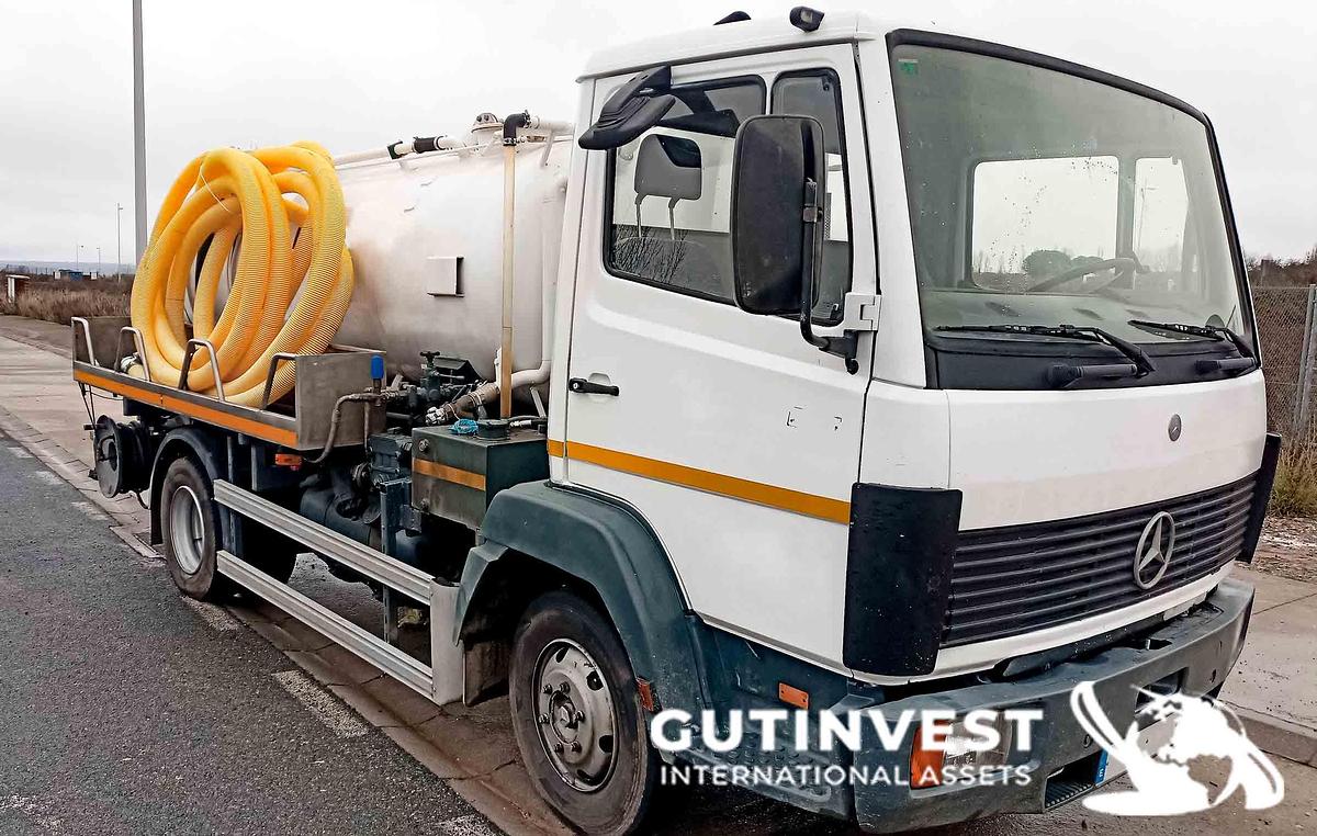 Used 1 - Tanker Truck - 3,000lts