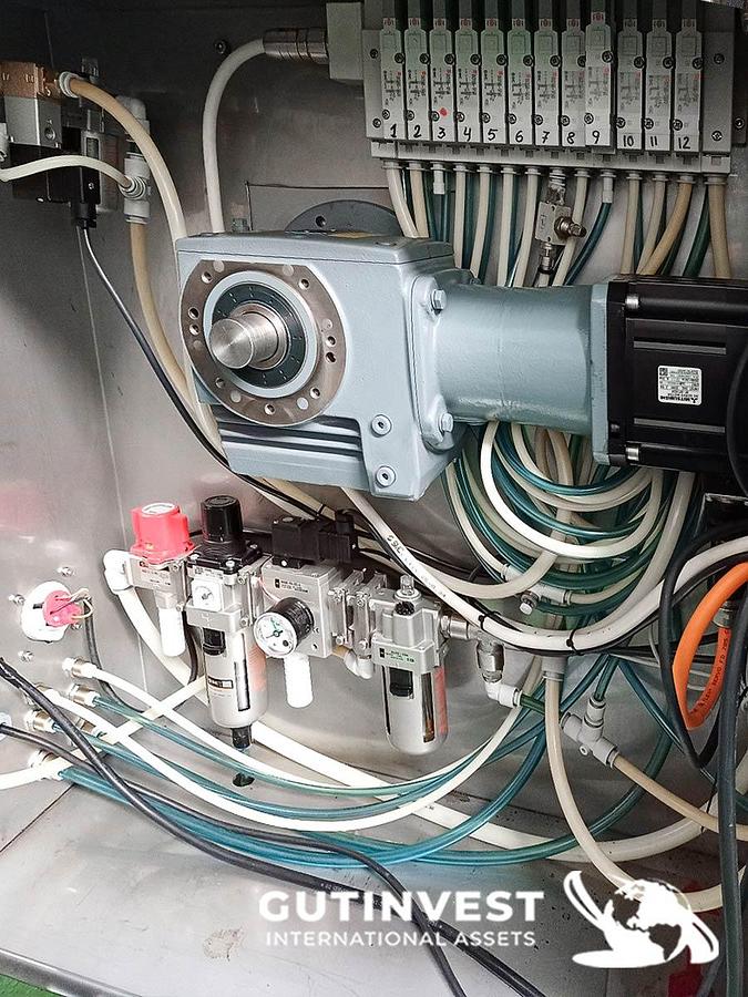 Usado Línea automática de Termosellado de envases de plástico