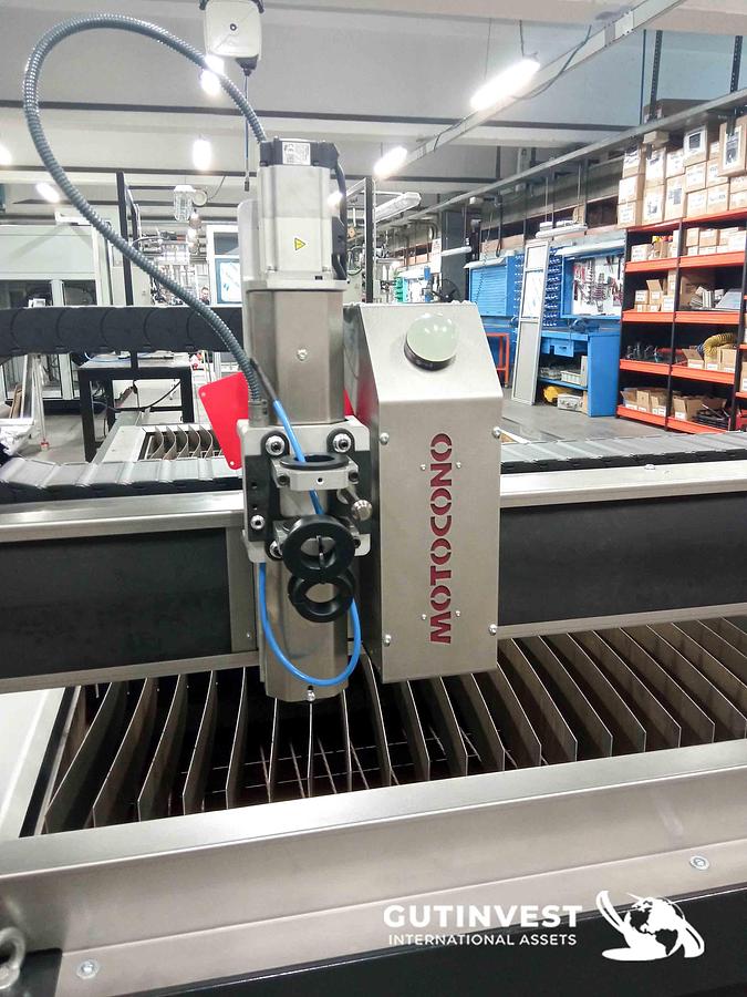 Used 1 - Fiber laser cutting machine for sheet metal coil