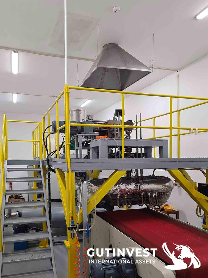 Used 1 - Meltblown extrusion line