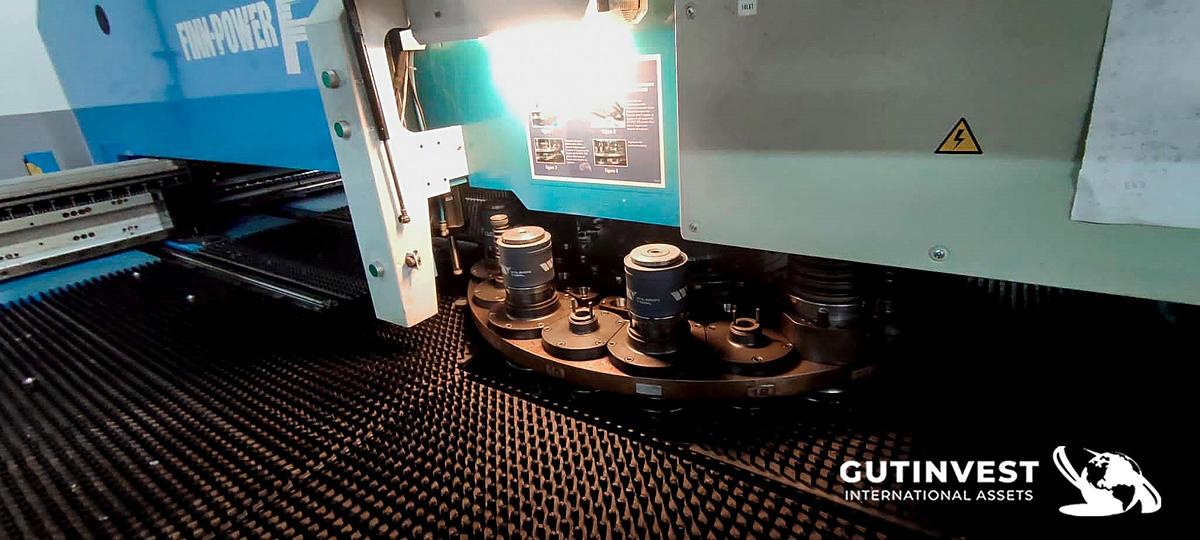Usado 1 - Punzonadora CNC - 30Tn