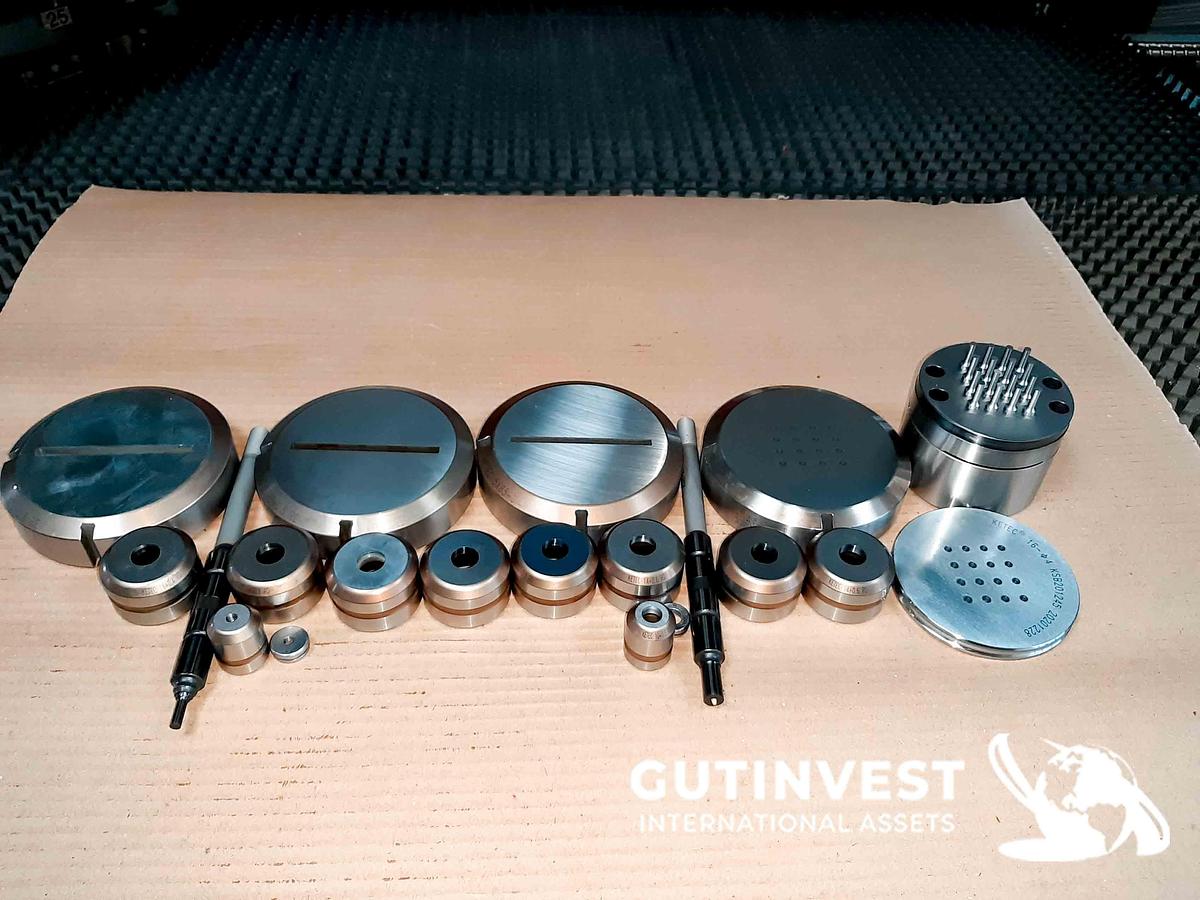 Usado 1 - Punzonadora CNC