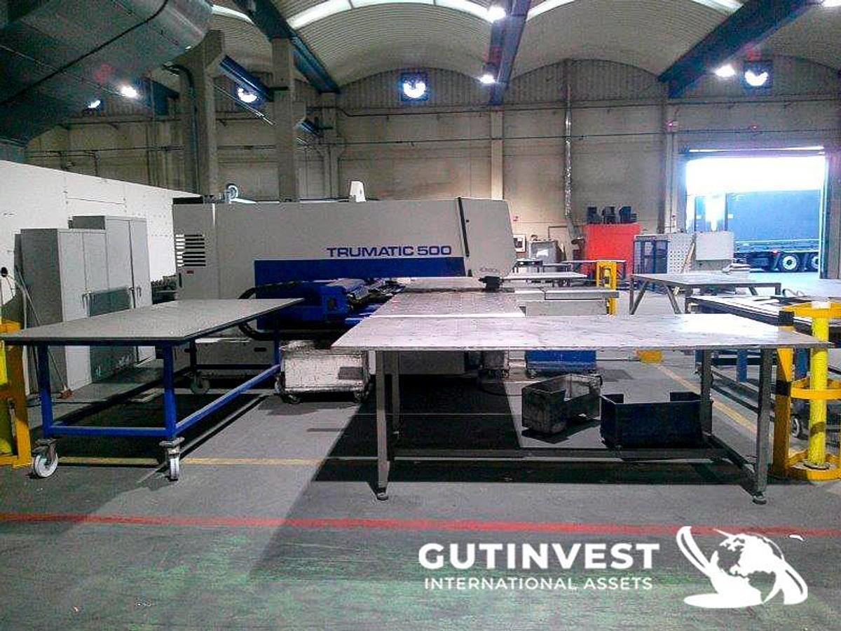 Used 1 - CNC punching machine