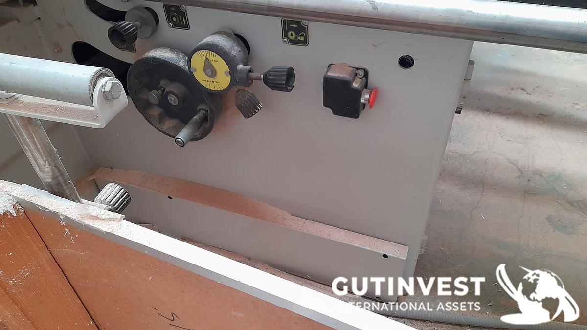 Used 4 - Table sawing machine for wood