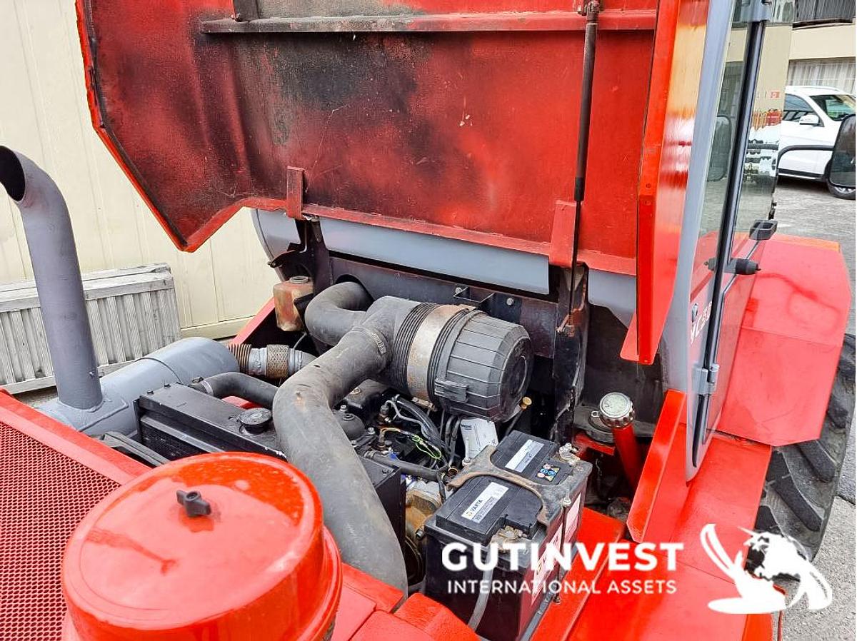 Used 1 - Diesel off-road forklift