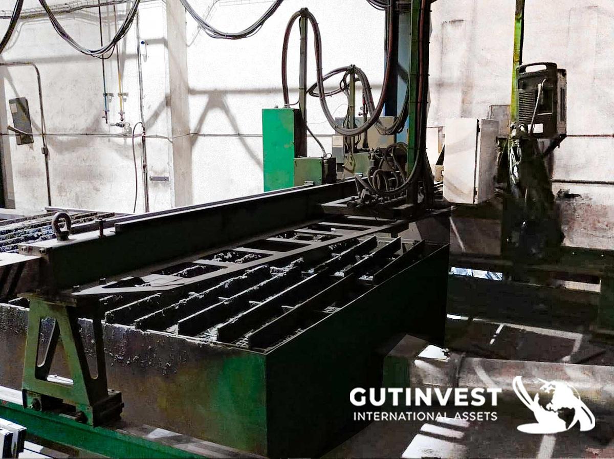 Used 1 - Oxi - plasma cutting machine