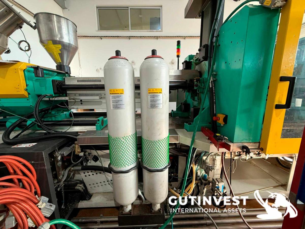 Usado Máquina inyectora de plástico eléctrica - 200Tn