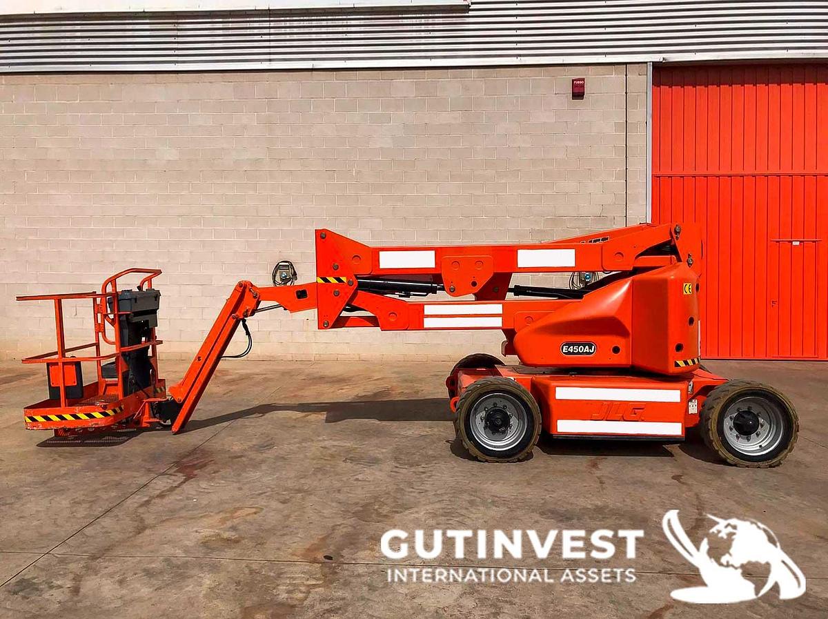 Used Electric Articulated Boom Lift - 15.5m