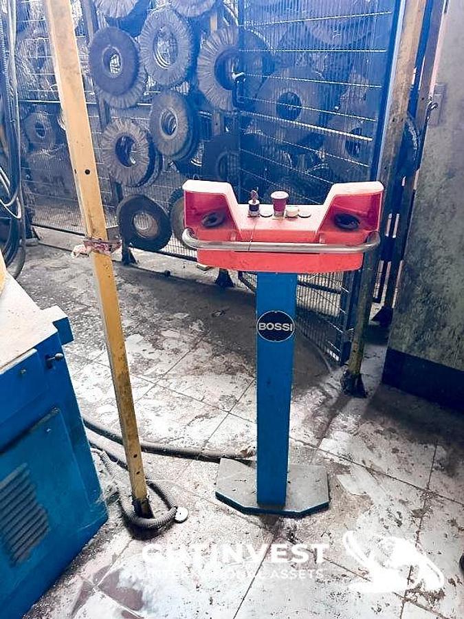Usado 1 - Pulidora rotativa para superficies metálicas