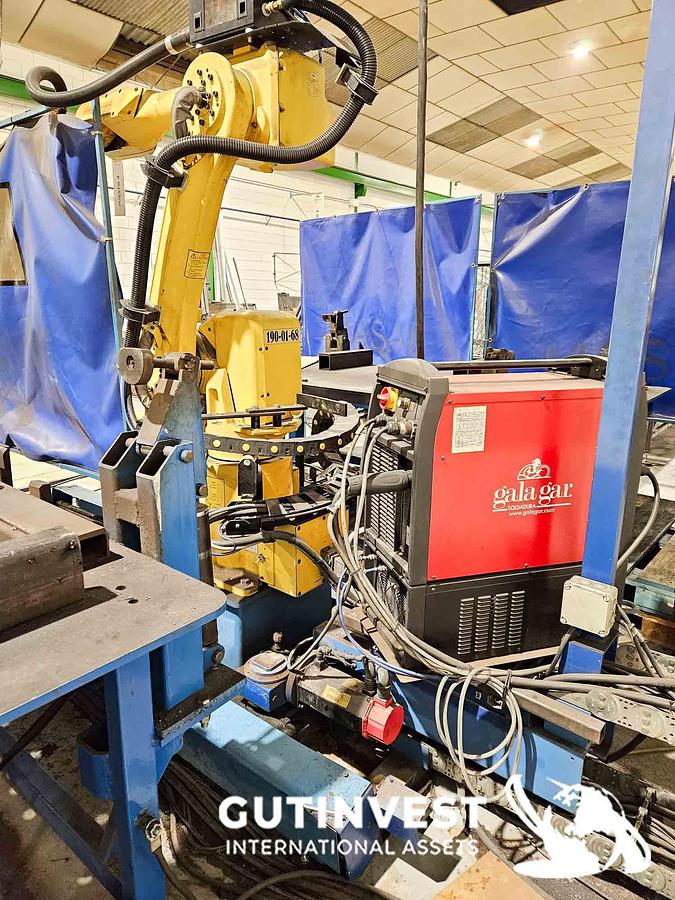 Usado 1 - Robot de soldadura con carril