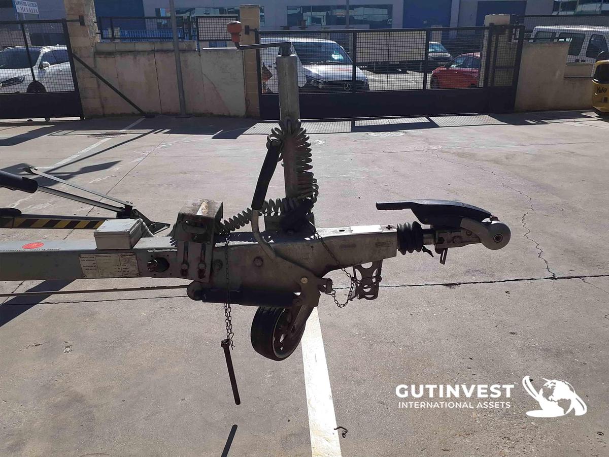 Used 1 - Towable Boom Lift