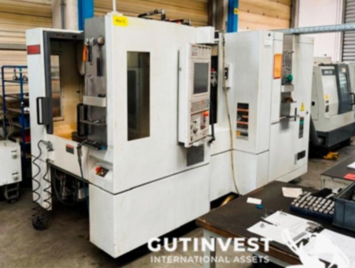 Usado Centro de mecanizado CNC horizontal - 4 ejes