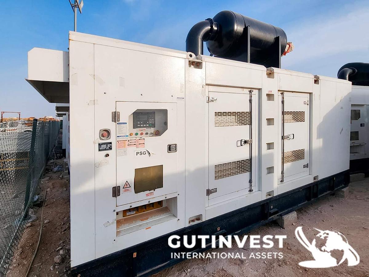 Usado 1 - Grupo electrógeno diésel insonorizado 825 kVA