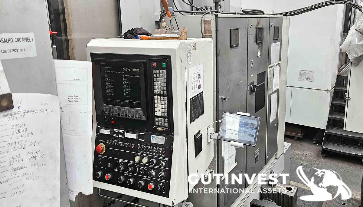 Usado Centro de mecanizado CNC de 4 ejes
