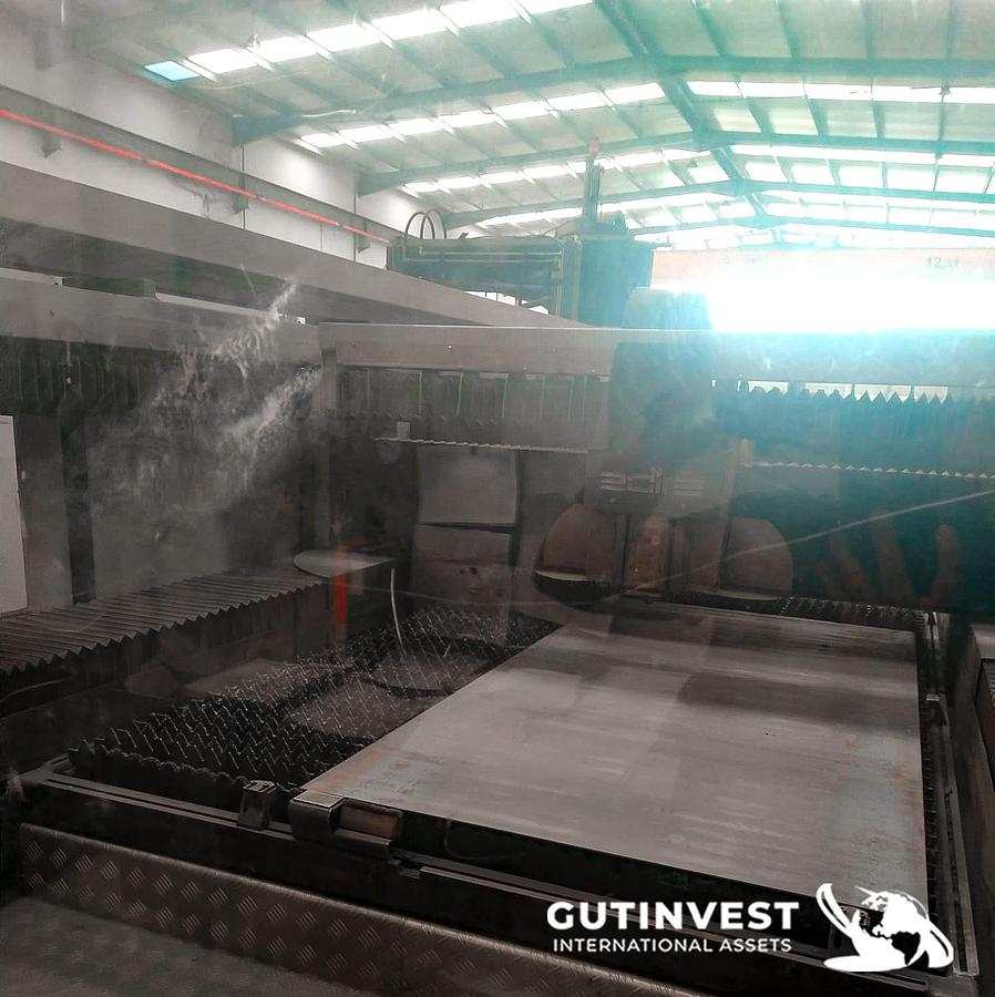 Used 1 - CO2 Laser cutting machine - 3.5kW
