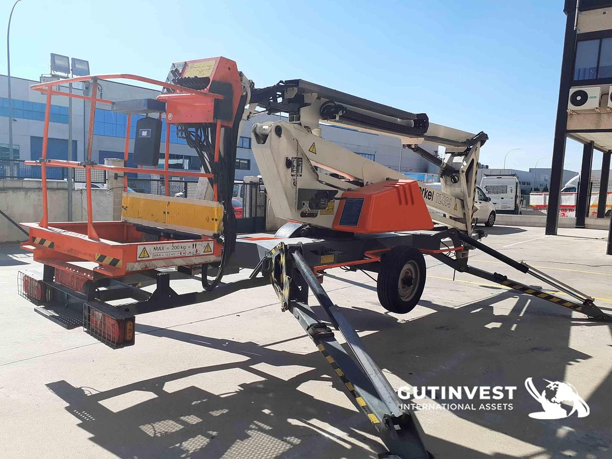 Used 1 - Towable Boom Lift
