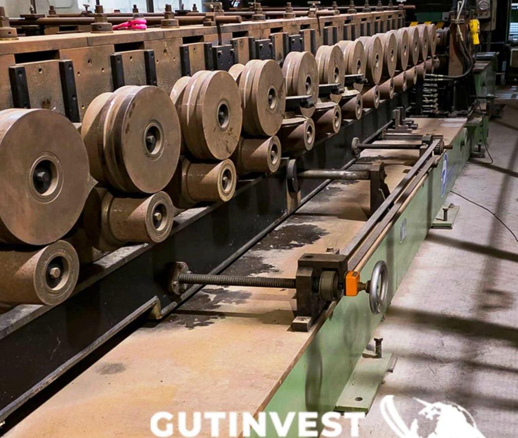 Usado Máquina perfiladora de chapas de metal