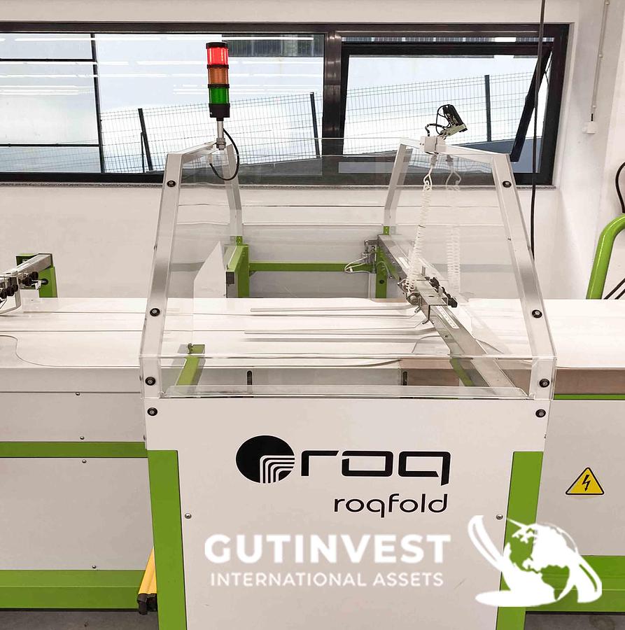 Usado Máquina automática de doblado y embalaje de prendas