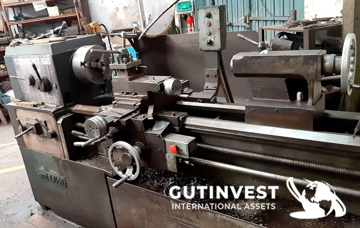 Used Lathe for metal