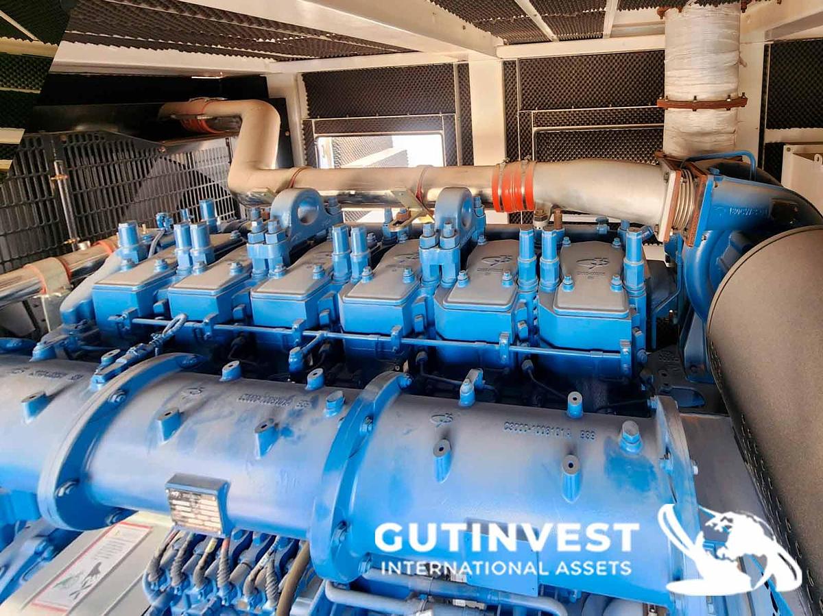Usado 2 - Grupo electrógeno diésel insonorizado 1.125 KVA