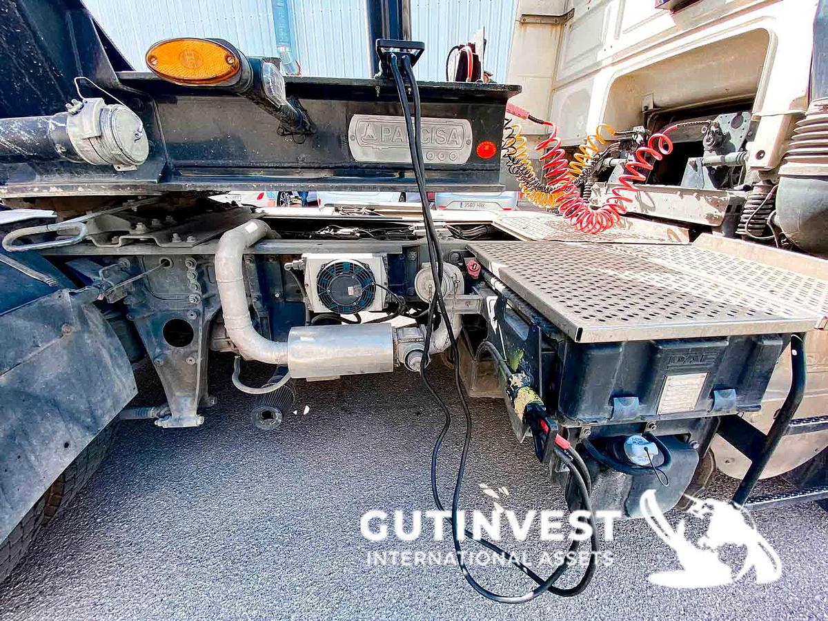 Used Silo tank semi-trailer - 3 axles