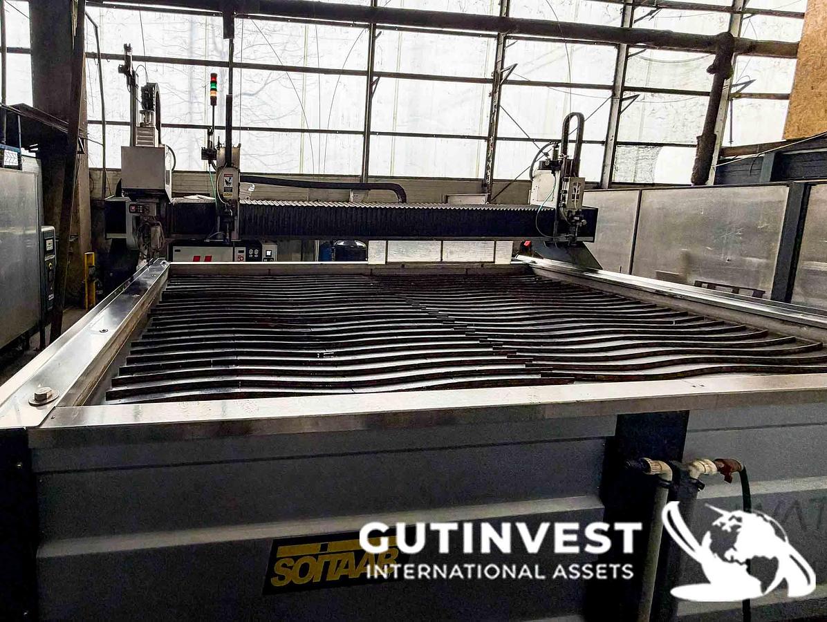 Used Waterjet Cutting Machine - 5 Axes - 3 Cutting Heads