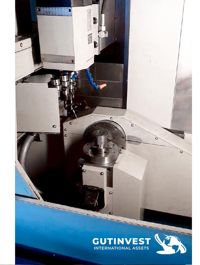Used 1 - Vertical machining center - 5 axes