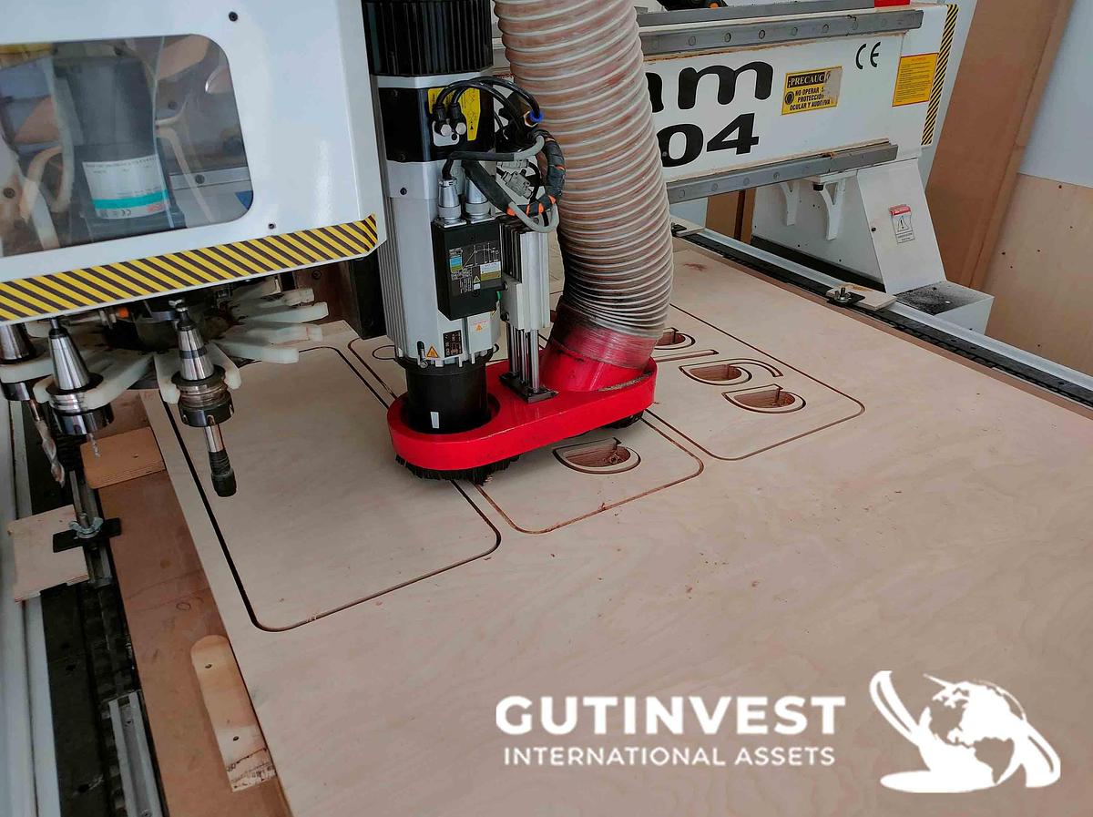 Used 1 - Wood Milling Machine