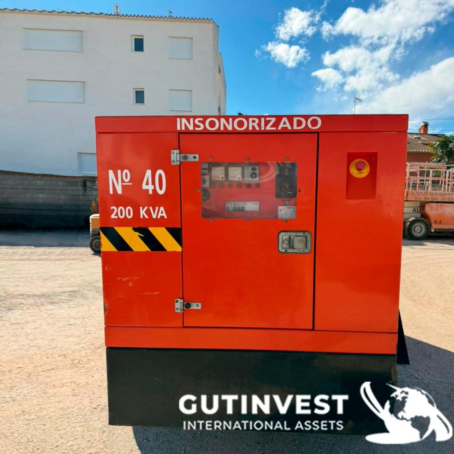 Usado Grupo electrógeno- 200KVA
