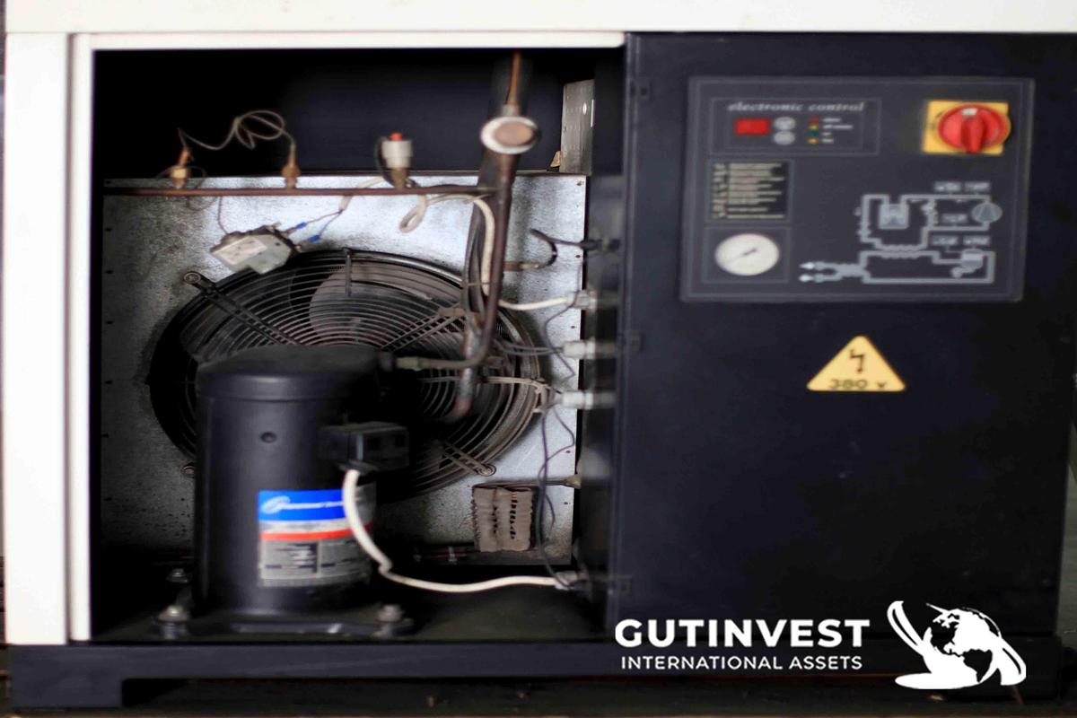 Used 16 - compressed air dryer