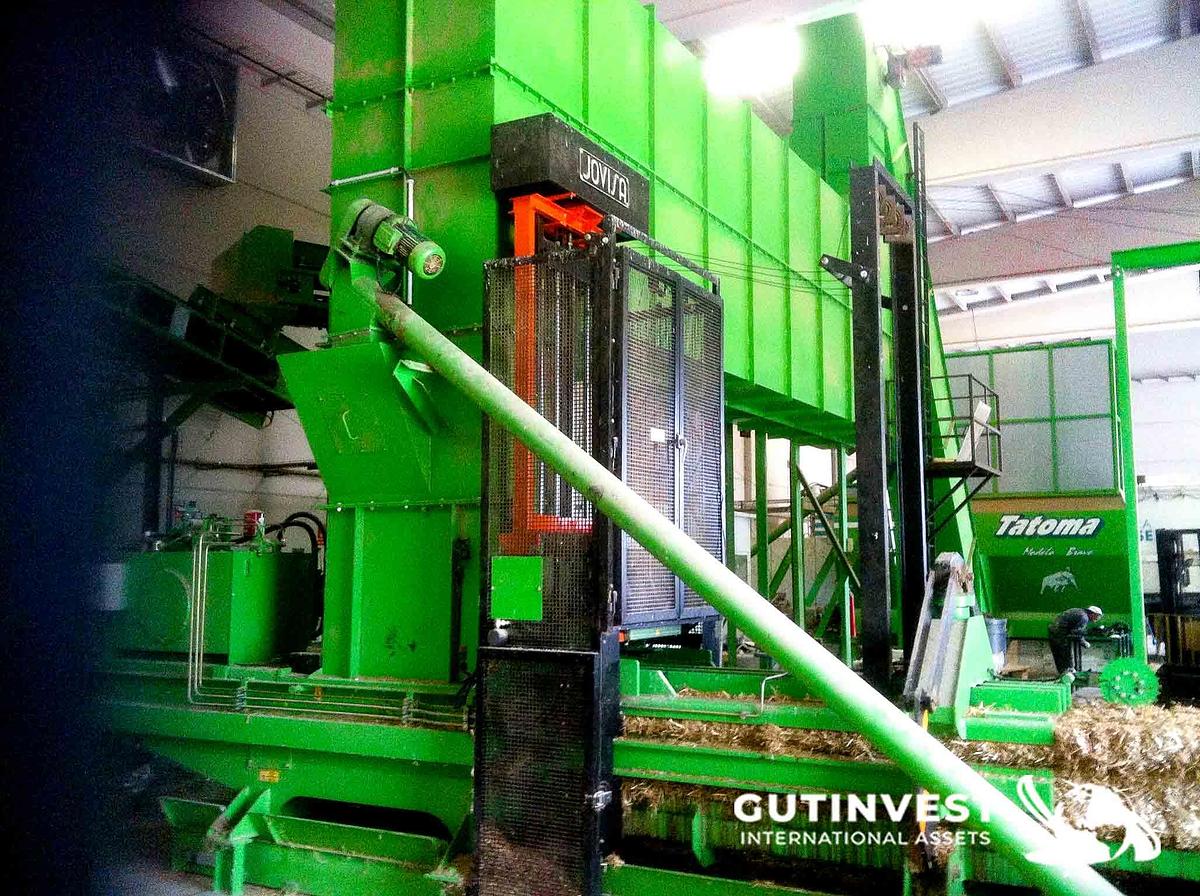 Used 1 - Complete line of bale pressing- 5,5 Tns/hour