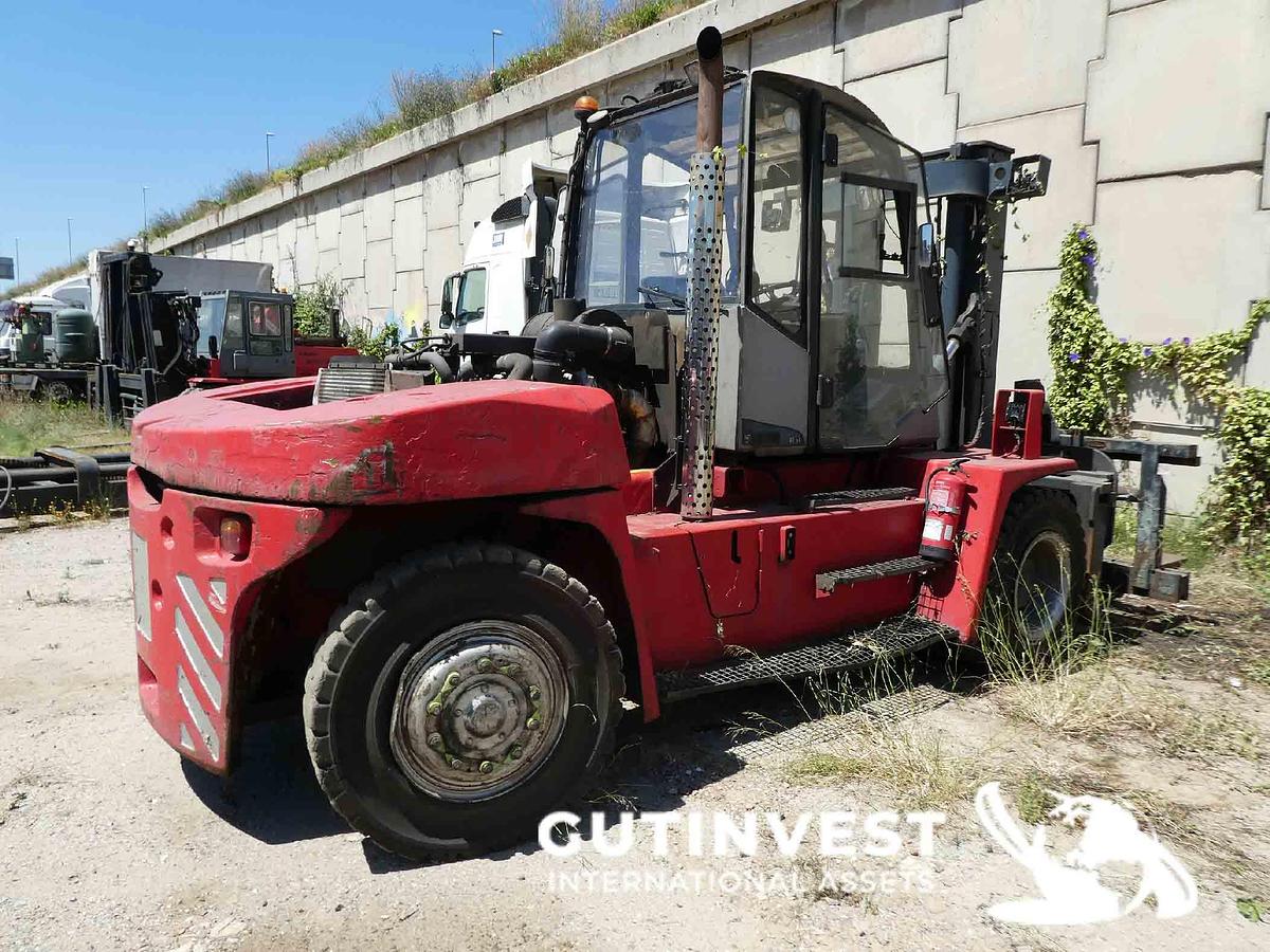 Used 4 - Forklift - 14 Tn